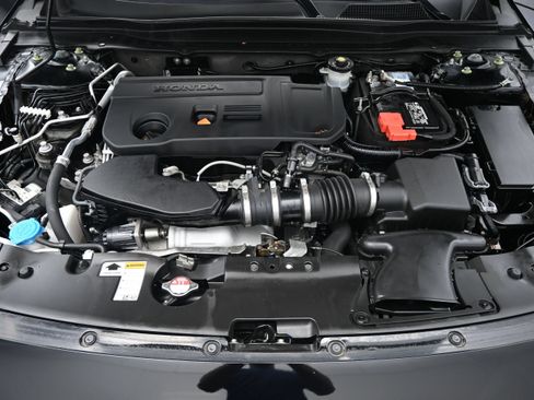 Used 2021 Honda Accord Sport image 35