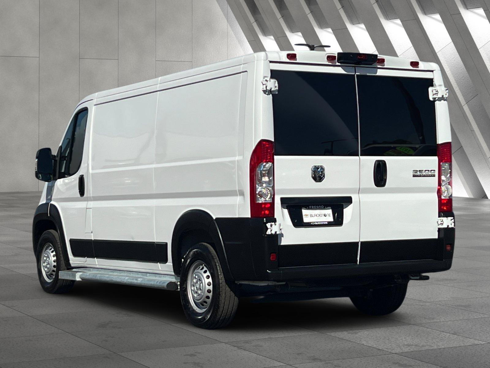 Used 2025 RAM ProMaster 2500 w/ U-Haul Equipment Group FWD image 6