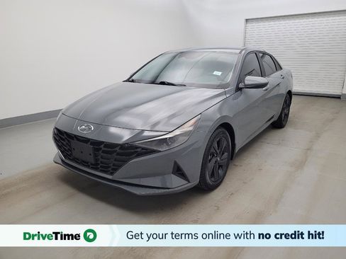Used 2022 Hyundai Elantra SEL image 1