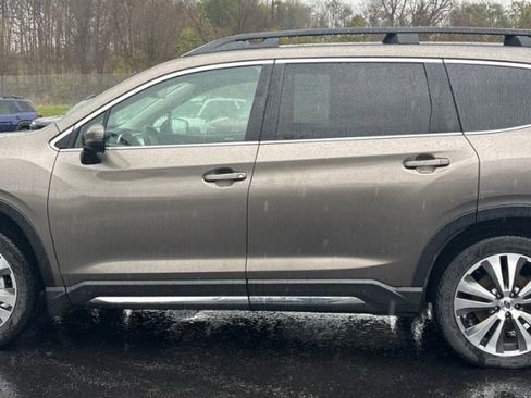 Used 2021 Subaru Ascent Limited w/ Technology Package AWD/4WD image 4