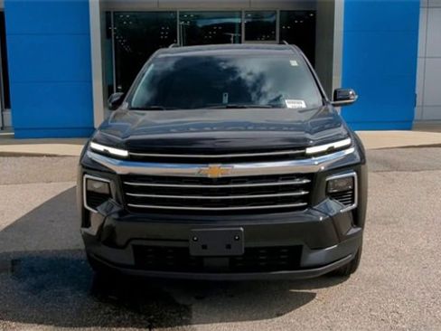 New 2026 Chevrolet Traverse LT w/ LPO, Floor Liner Package image 3