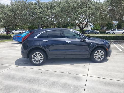 Used 2023 Cadillac XT4 Luxury FWD image 11
