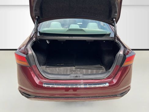 Used 2023 Nissan Altima 2.5 SV AWD/4WD image 24