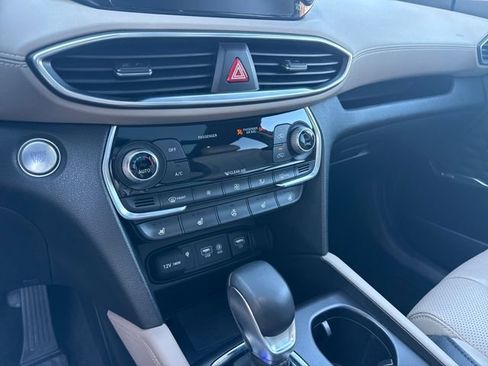 Used 2020 Hyundai Santa Fe Limited image 17