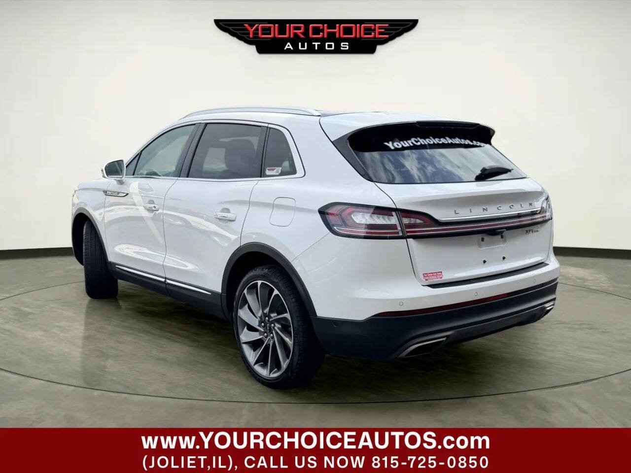 Used 2020 Lincoln Nautilus Reserve w/ Equipment Group 201A AWD/4WD image 3