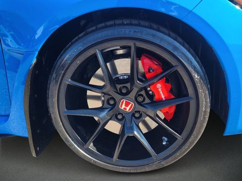 Used 2023 Honda Civic Type R image 9