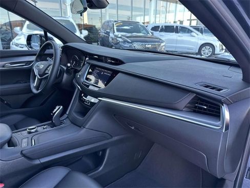 Used 2024 Cadillac XT5 Luxury image 21