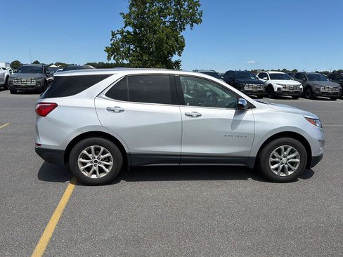 Used 2020 Chevrolet Equinox LT AWD/4WD image 6