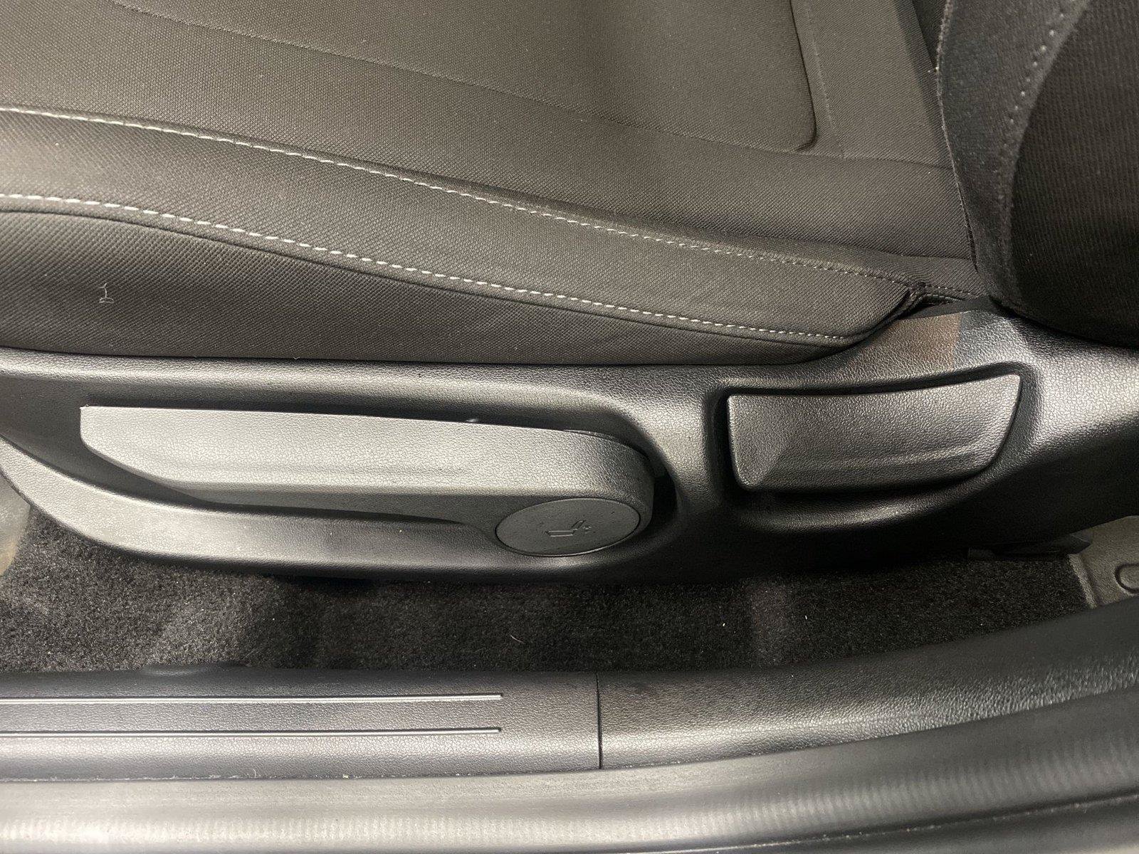 Used 2023 Hyundai Elantra Blue FWD image 18