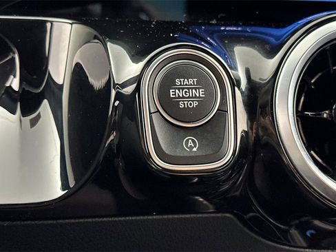 Certified 2026 Mercedes-Benz GLA 250 image 25