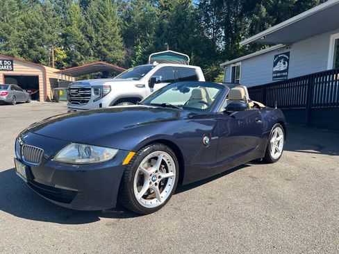 Used 2006 BMW Z4 3.0si RWD image 19