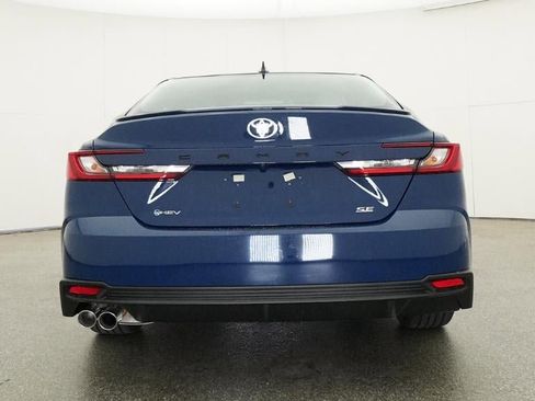 New 2026 Toyota Camry SE FWD image 23