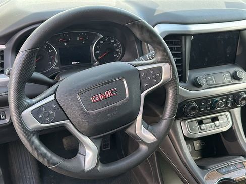 Used 2023 GMC Acadia SLE w/ Driver Convenience Package AWD/4WD image 8