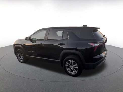 Used 2025 Chevrolet Equinox LT image 10