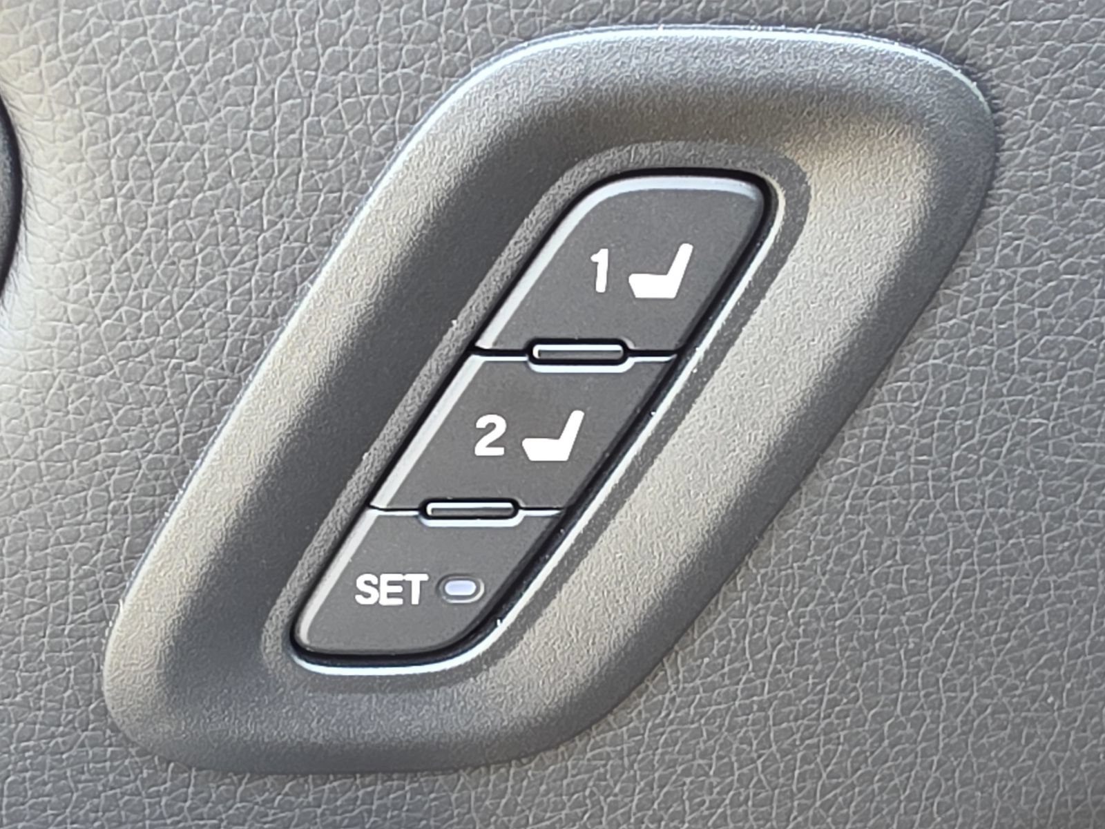 Used 2025 Honda Pilot Elite image 20