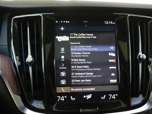 Used 2020 Volvo V60 T5 Cross Country AWD/4WD image 23