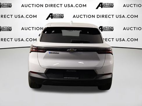 Used 2025 Chevrolet Equinox EV LT FWD image 3