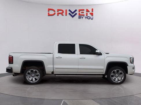 Used 2018 GMC Sierra 1500 Denali w/ Denali Ultimate Package image 6