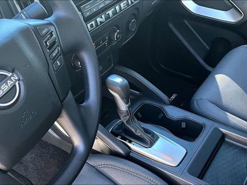 New 2025 Nissan Frontier SV image 8