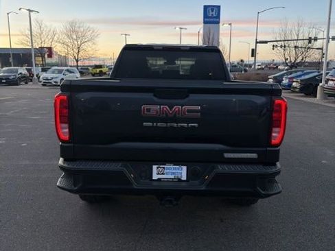 Used 2023 GMC Sierra 1500 Elevation image 4