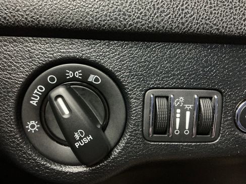 Used 2017 Dodge Charger SXT w/ Rallye Group RWD image 37