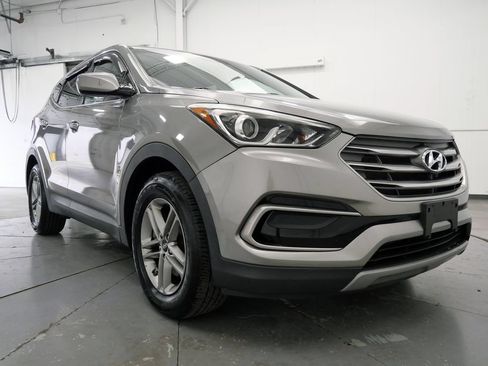 Used 2017 Hyundai Santa Fe Sport AWD/4WD image 34