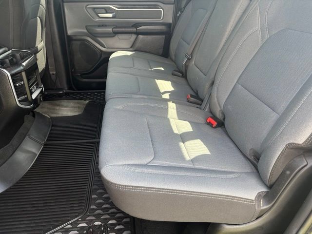 Used 2021 RAM 1500 Big Horn AWD/4WD image 12