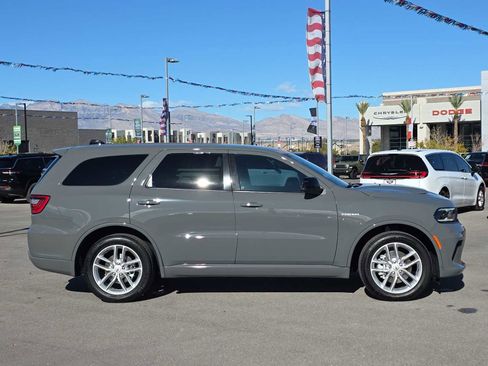 Certified 2025 Dodge Durango R/T w/ Trailer Tow Group IV image 10