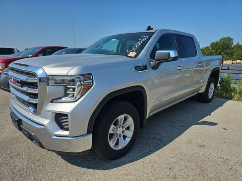 Used 2019 GMC Sierra 1500 SLE w/ SLE Value Package AWD/4WD image 1