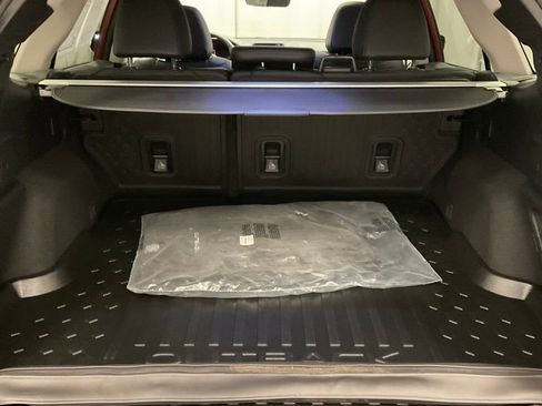 Used 2024 Subaru Outback Limited image 36