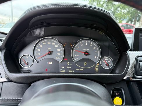 Used 2015 BMW M4 Coupe image 23