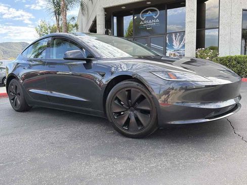 Used 2024 Tesla Model 3 Long Range RWD image 9