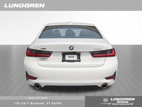 Used 2022 BMW 330i xDrive 330i xDrive w/ Premium Package image 33