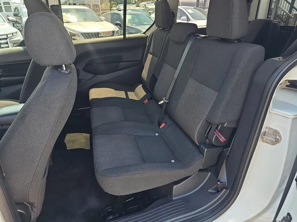 Used 2018 Ford Transit Connect XL FWD image 29