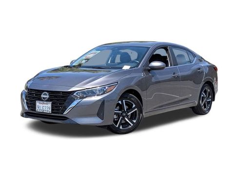 Certified 2025 Nissan Sentra SV FWD image 1
