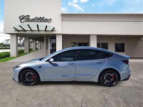 Used 2025 Tesla Model 3 Performance image 2