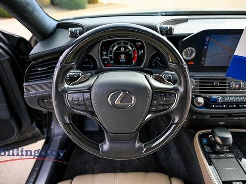 Used 2021 Lexus LS 500 w/ Interior Upgrade Package image 12