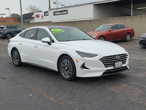 Used 2021 Hyundai Sonata Limited image 3