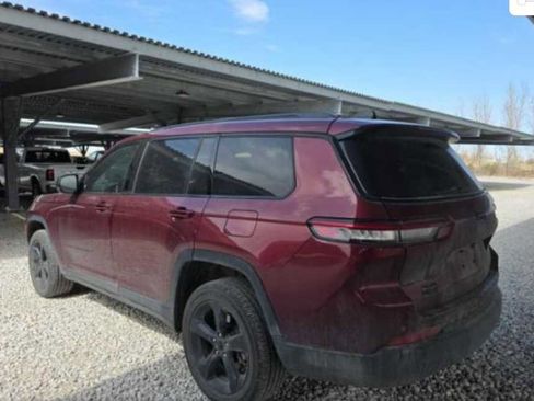 Used 2023 Jeep Grand Cherokee L Laredo image 6