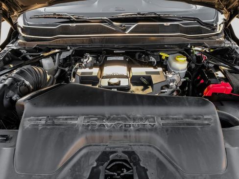 Used 2023 RAM 3500 Laramie w/ Night Edition image 46