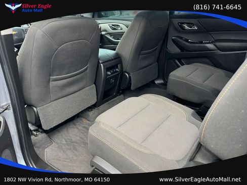 Used 2020 Chevrolet Traverse LT AWD/4WD image 8