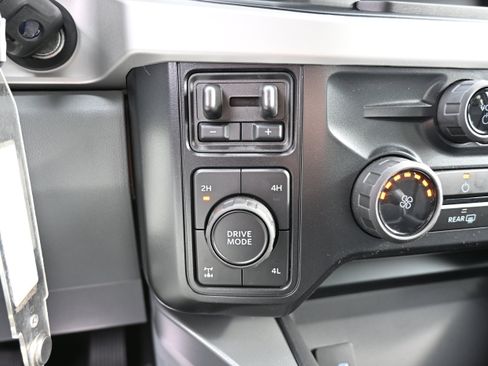 New 2026 Ford F350 XLT w/ 360-Degree Camera Package image 26