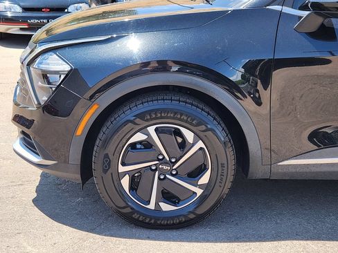 Certified 2023 Kia Sportage LX AWD/4WD image 9