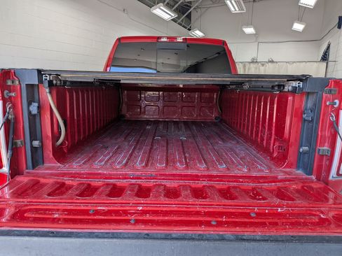 Used 2015 RAM 2500 Laramie w/ Convenience Group AWD/4WD image 31