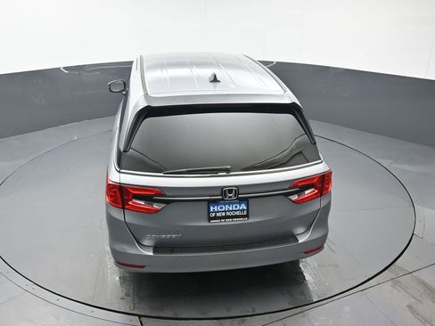 Used 2023 Honda Odyssey EX-L image 37