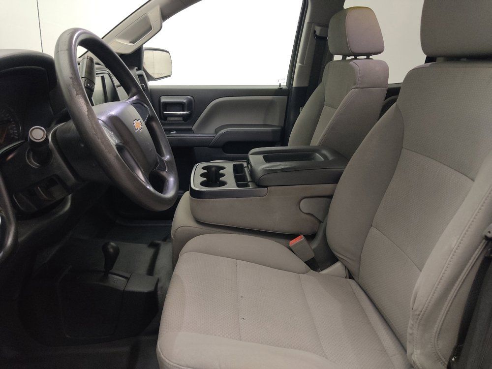 Used 2019 Chevrolet Silverado 1500 W/T w/ WT Convenience Package AWD/4WD image 17