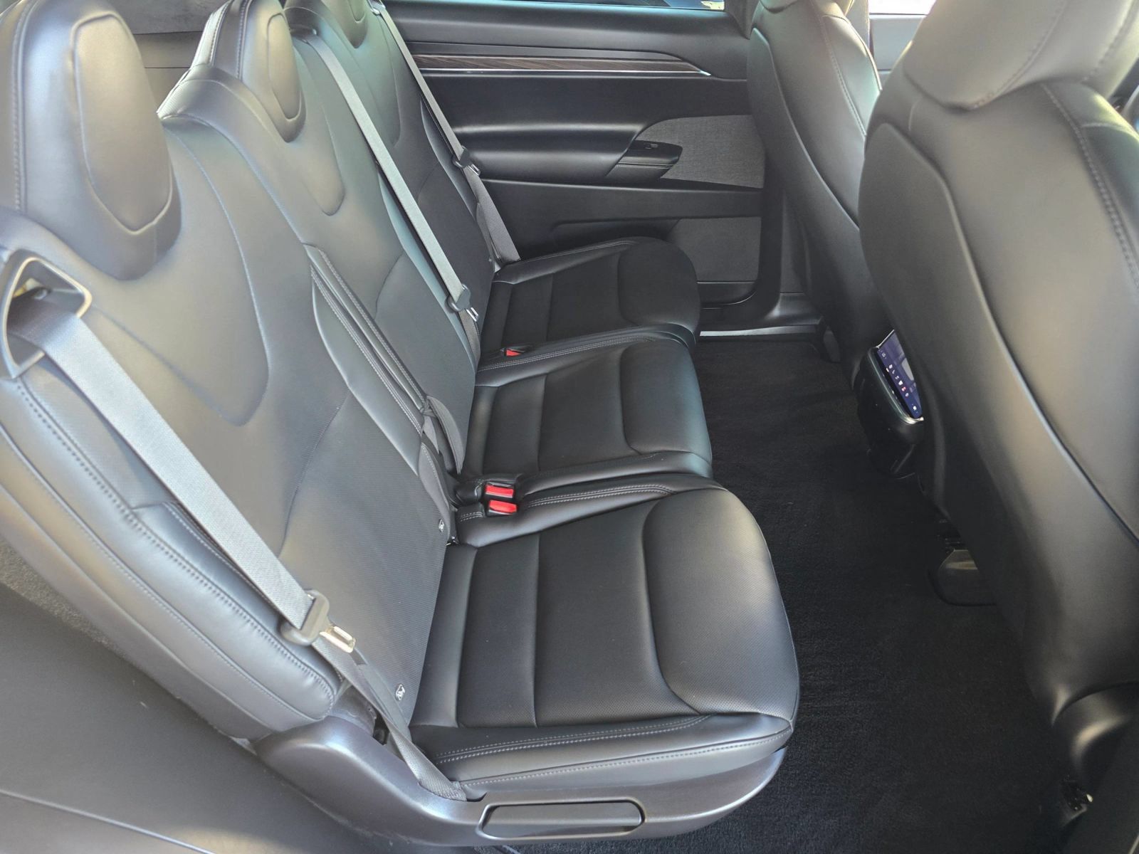 Used 2023 Tesla Model X AWD/4WD image 30