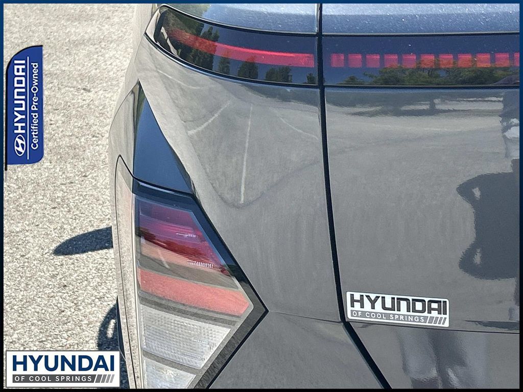 Used 2024 Hyundai Kona SEL FWD image 12