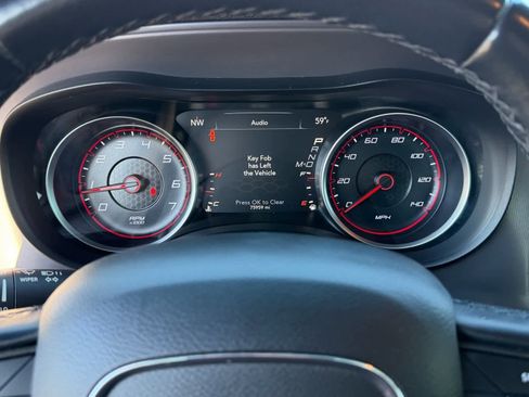 Used 2023 Dodge Charger SXT image 31