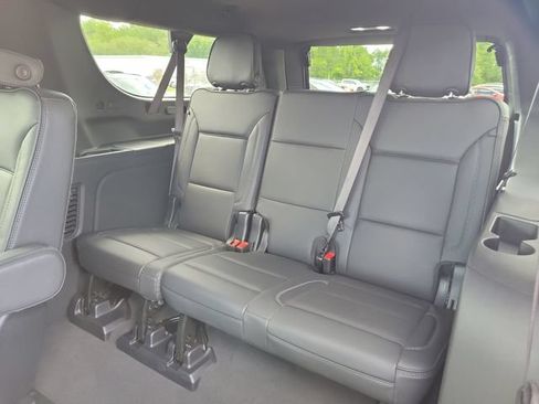 Certified 2025 GMC Yukon XL Denali AWD/4WD image 16